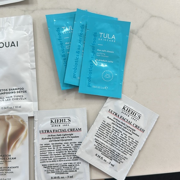 Luxury travel pack x 14 (new unused ) - Picture 3 of 4